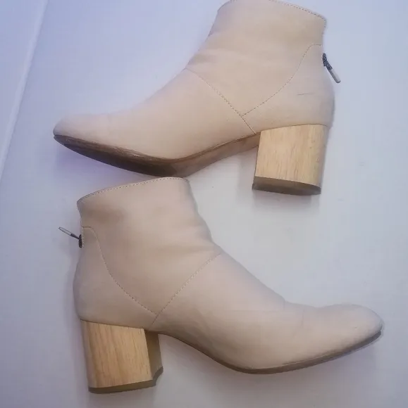 🌸 Eileen Fisher | Suri Suede Ankle Boots, size 8