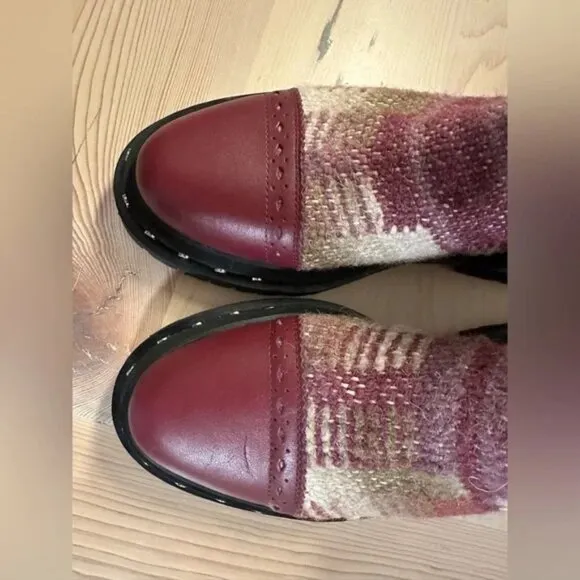✨ NWOT Free People Tate Chelsea Boots – Size 8.5