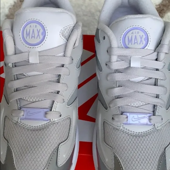 • W NIKE AIR MAX2 LIGHT vast grey/purple light
