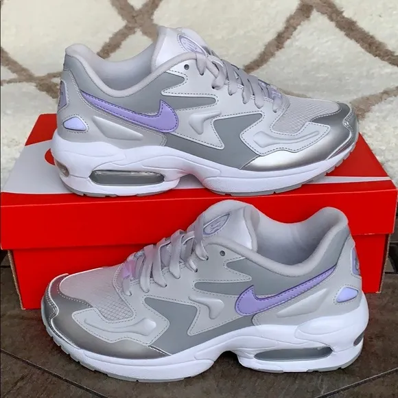 • W NIKE AIR MAX2 LIGHT vast grey/purple light