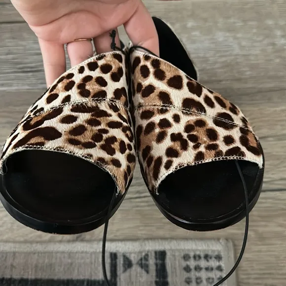 1. State Women's Celvin Leather Open-Toe Sandals Cheetah Haircalf