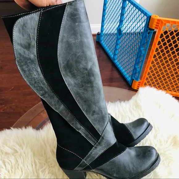 2-Toned 2-Textured Dromedaris Boots