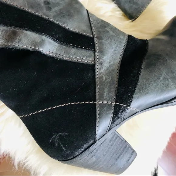 2-Toned 2-Textured Dromedaris Boots