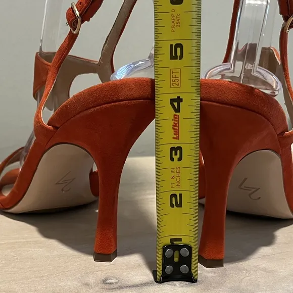27 EDIT Orange Suede Lanie Heels Size 8.5  New Without Box