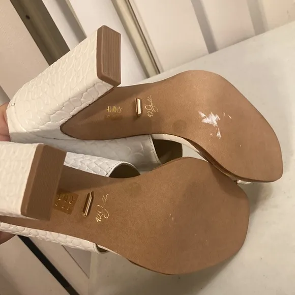 42 GOLD Linx Women's Slide Sandals White Patent Leather