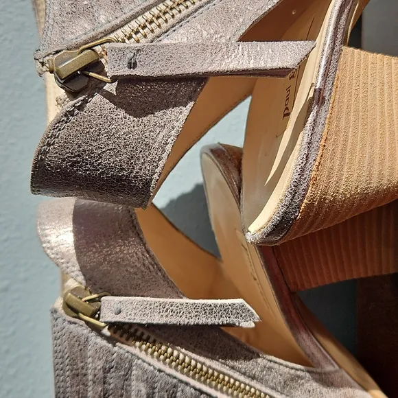 7.5 | Paul Green | Peep Toe | The Day Maker | Metallic | Cayanne
