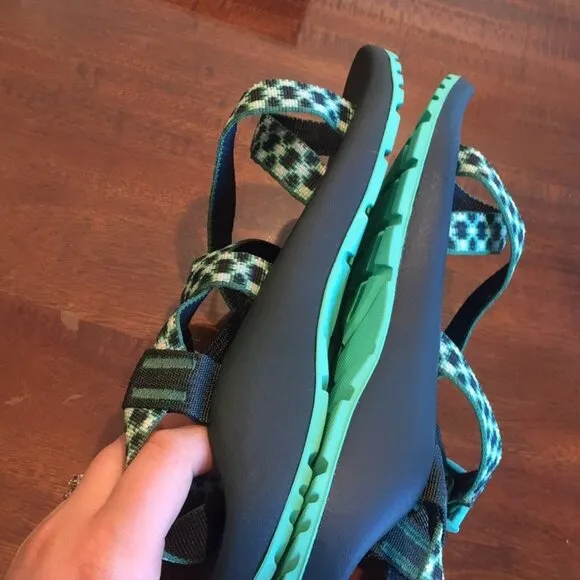 7/8 Chaco Sandals Z2 Classic