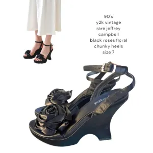 90'S VINTAGE Y2K RARE JEFFREY CAMPBELL BLACK ROSES STRAPPY PLATFORM SANDALS 7