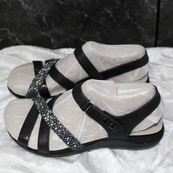 Abeo B.I.O.System Laguna Neutral Sandals Sz 5