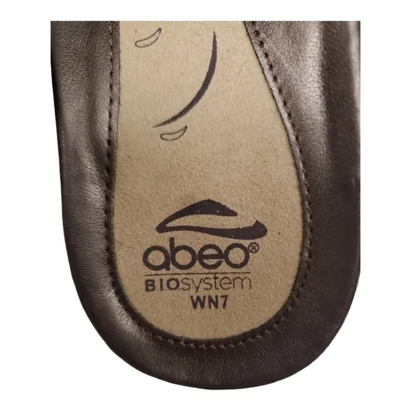 Abeo NWOB Georgia Taupe Nubuck Sandals Size 7