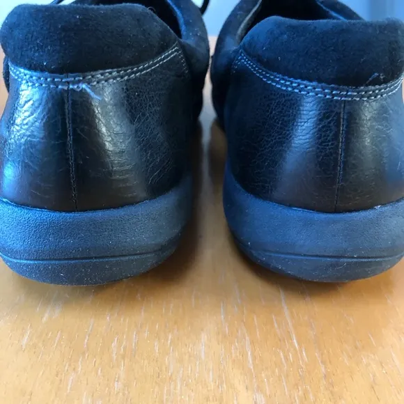 Abeo women’s black leather shoes