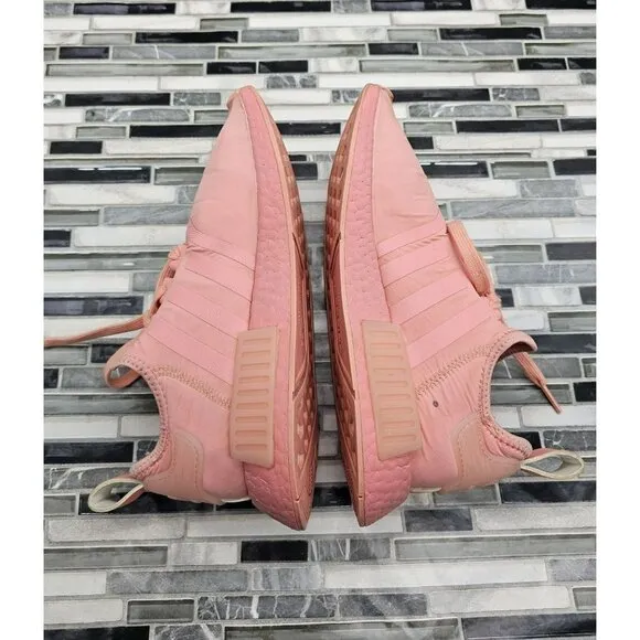 Adidas NMD_R1 Trace Pink Women's Shoes Size 8.5