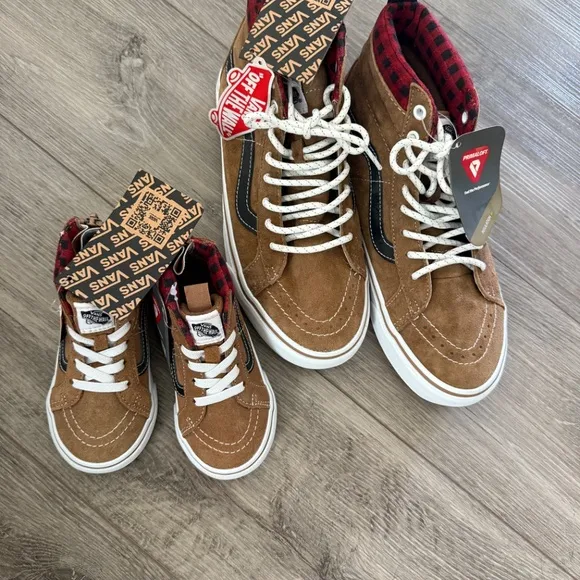 Adult   Toddler matching Vans shoes