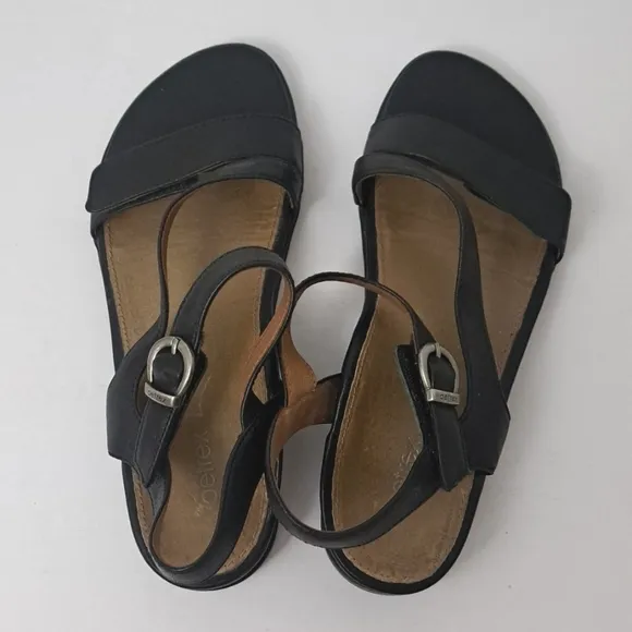 Aetrex Black Leather Strappy Comfort Walking Sandals Sz37 6.5-7