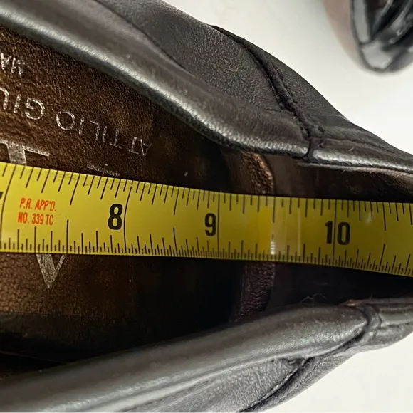 AGL Attilio Giusti Leombruni black leather patent round toe buckle ballet flats