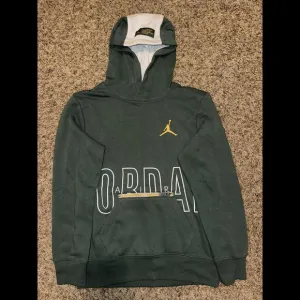 Air Jordan Big Kids (Boy’s) Logo Printed Jumpman Flight MVP Pullover Hoodie