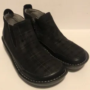 Alegria Slip-On Black Ankle Boots Nell Plaid To Meet You