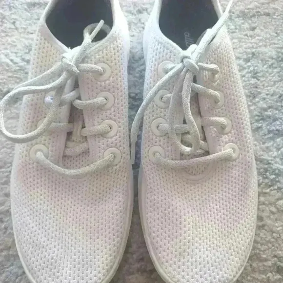 Allbirds Womens Kaikoura White Tree Runners 9