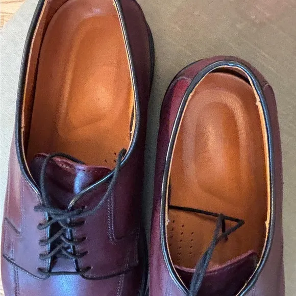 Allen Edmonds Ashton Split Toe Leather Oxford 11.5 EEE Burgundy -- MINT
