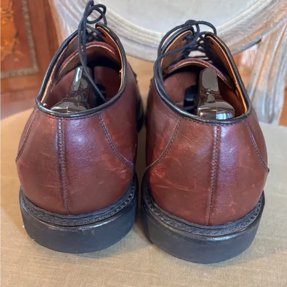 Allen Edmonds Ashton Split Toe Leather Oxford 11.5 EEE Burgundy -- MINT