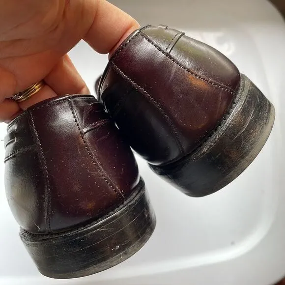 Allen Edmonds Windham burgundy leather oxford type slip on dress shoes