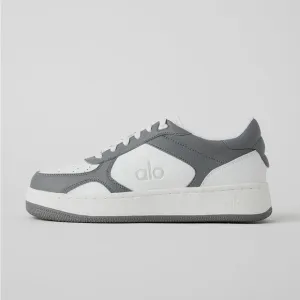 Alo Yoga Recovery Mode Sneaker in Grey