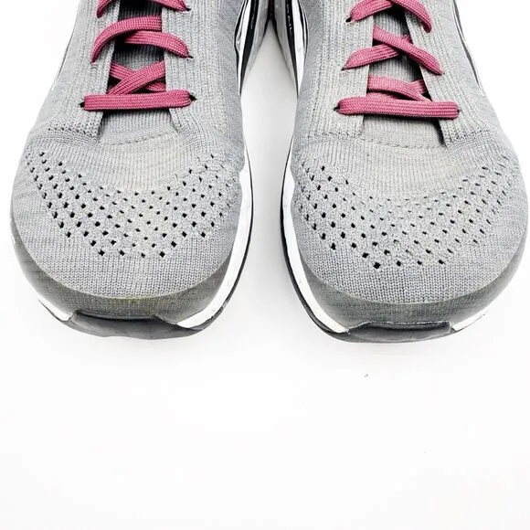 Altra Paradigm 4.5 Running Shoes Womens Sz7 Sneakers Athletic Walking Gym EUC