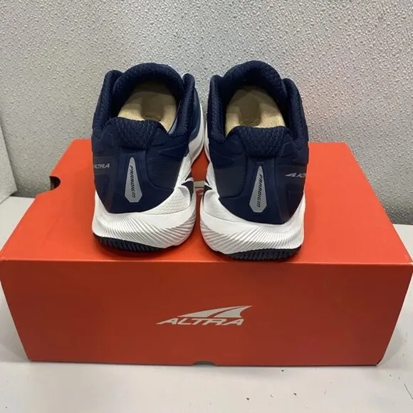 Altra Paradigm 6 Running Shoes – Men’s Size 8.5 – Navy – Open Box