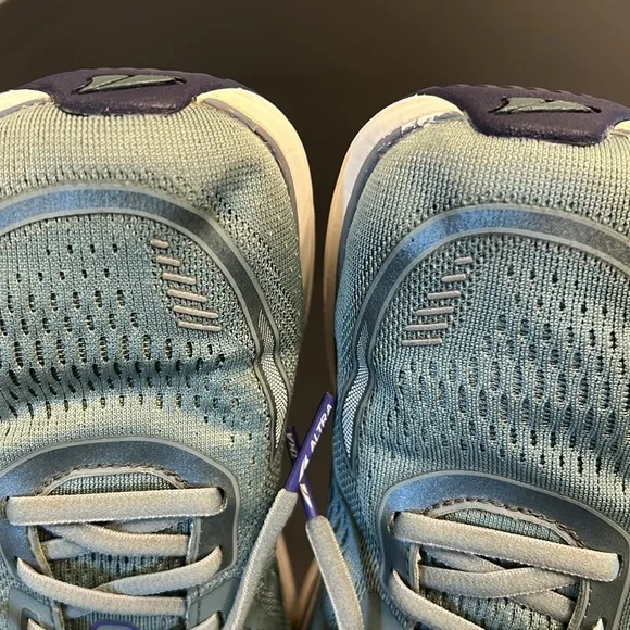 Altra Paradigm 6 Sage Support Running Shoe Sneaker 8