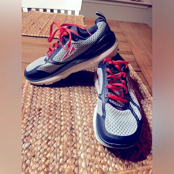 Altra Women's Running Shoes - Blue and Pink; Size US 9