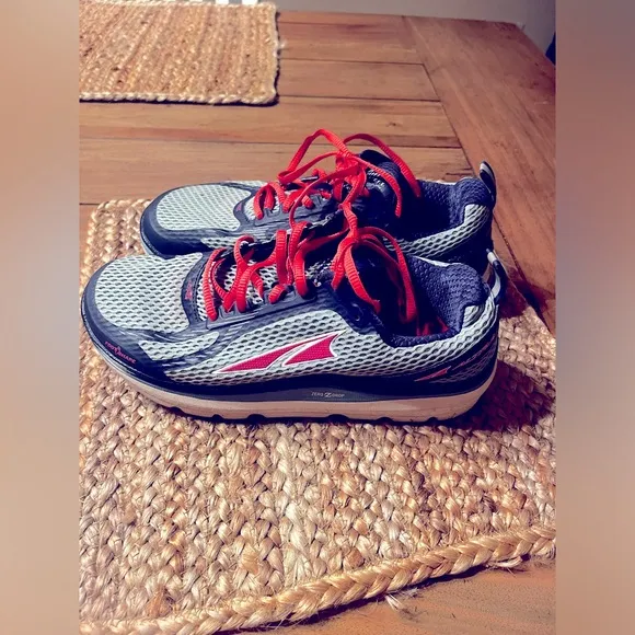Altra Women's Running Shoes - Blue and Pink; Size US 9