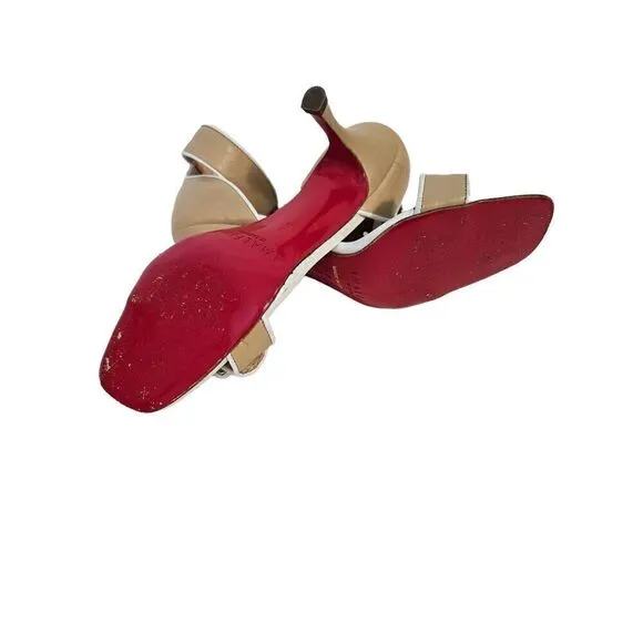 Amalfi by Rangoni tan and white sandals with an ankle strap. Size 7.