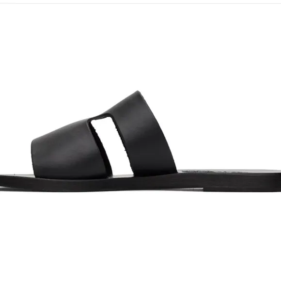 Ancient Greek Black Apteros Sandals