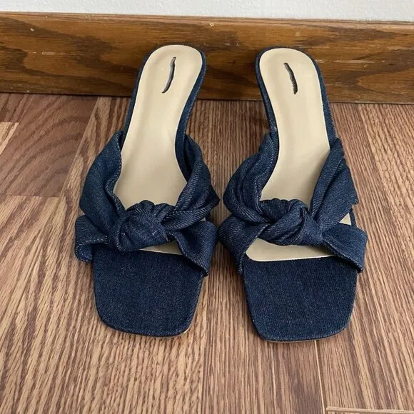 Ann Taylor Women 9.5M Square Toe Twist Knotted Denim Kitten Heel Sandals NWOB