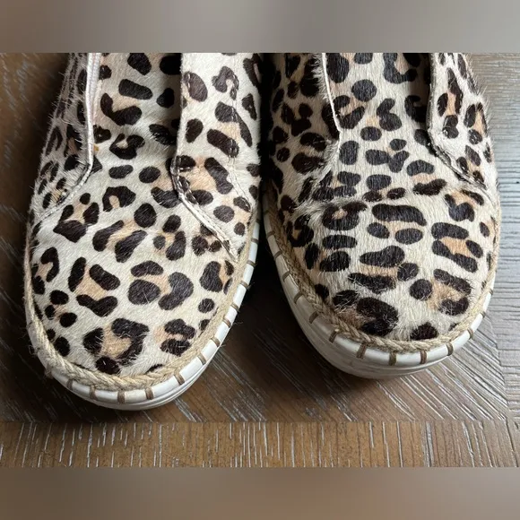 Anthropologie J Slides Leopard Print Leather Slip On Shoes Size 7.5