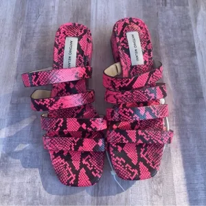 ANTONIO MELANI pink snakeskin slip on heeled sandals sz 8