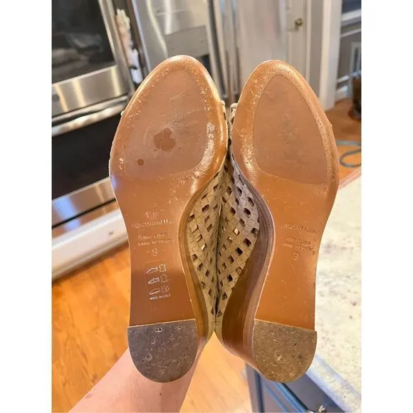 Aquatalia Nikita Tan Perforated Leather Open Toe Wedge Sandals sz 9 EUC