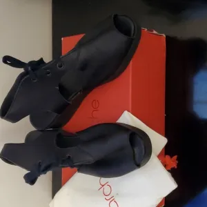 Arche Leather Wedge Sandals