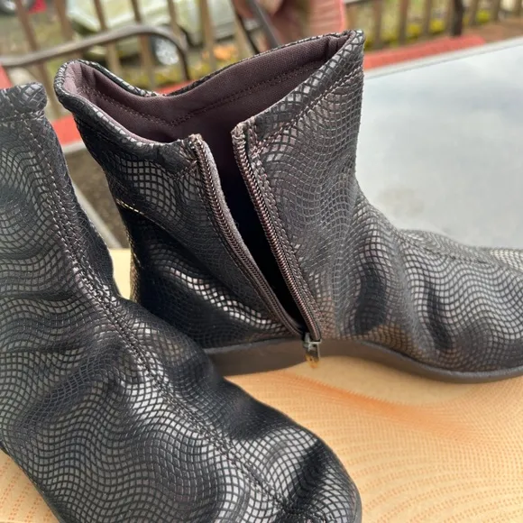 ARCOPEDICO L19 BROWN PULL-ON BOOTS, Size 42, Womens 11
