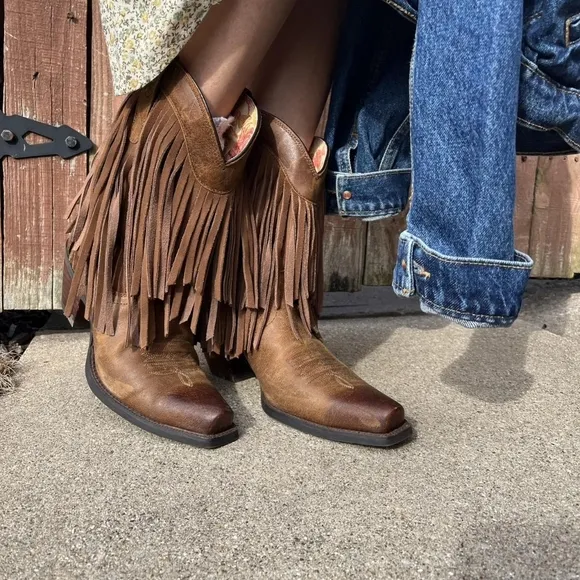 Ariat Gold Rush HTF Rare Cowboy Western Boots