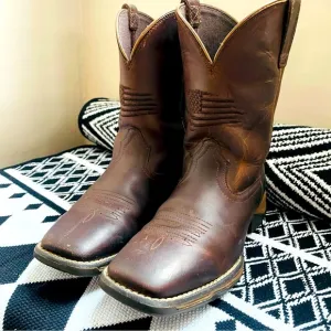 ARIAT KIDS ANTHEM PATRIOT DISTRESSED WESTERN BOOT - SQUARE TOE Size 3
