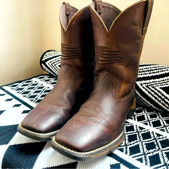ARIAT KIDS ANTHEM PATRIOT DISTRESSED WESTERN BOOT - SQUARE TOE Size 3