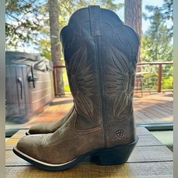 Ariat Round Up Outfitter Western Boot Women’s Size 9.5B NWOT