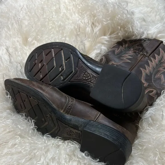 AriatWomen’s Heritage Stockman Western Boot 7B Like New Roper Boots