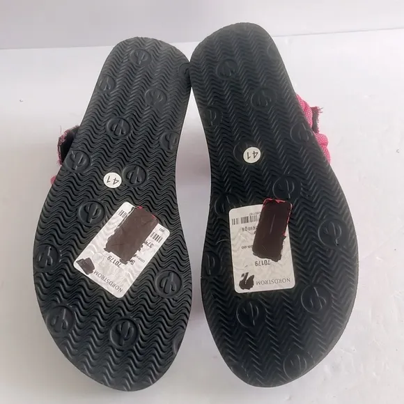 ARIZONA LOVE $213 Women’s Trekky Rope Pink Sandals Size 41 fits Size 11 NWT