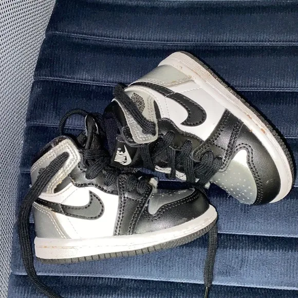 Baby Shoes 4C