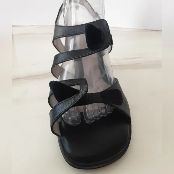 Beautifeel Black Leather Block Stack High Heel Caged Strappy Sandal Sz 10