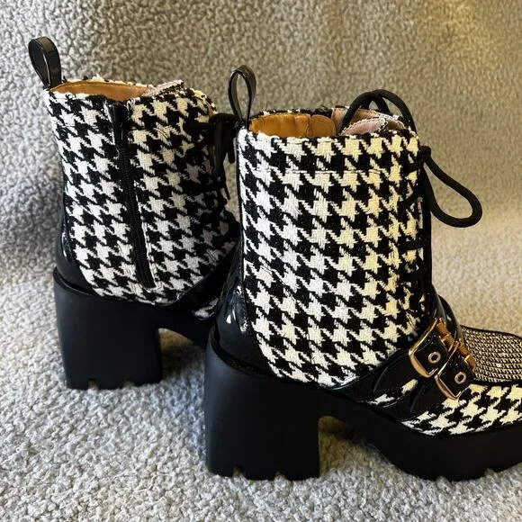 Betsey Johnson Ankle Boots Women 8 Black White Houndtooth Sequins Platfom Buckle