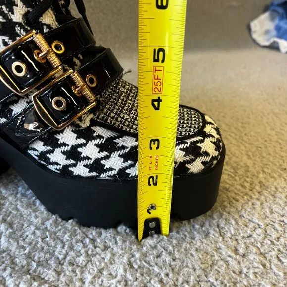 Betsey Johnson Ankle Boots Women 8 Black White Houndtooth Sequins Platfom Buckle