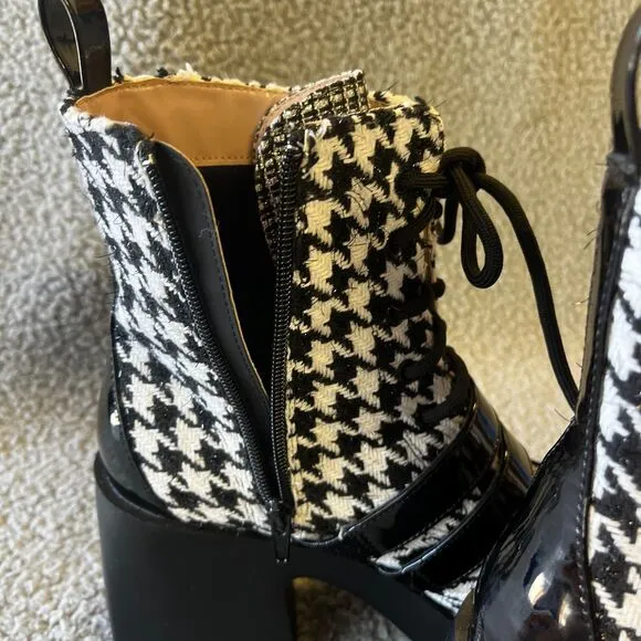 Betsey Johnson Ankle Boots Women 8 Black White Houndtooth Sequins Platfom Buckle